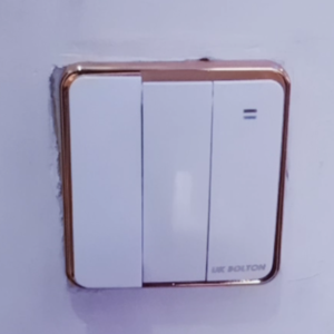 UK BOLTON 3 THREE GANG SWITCH